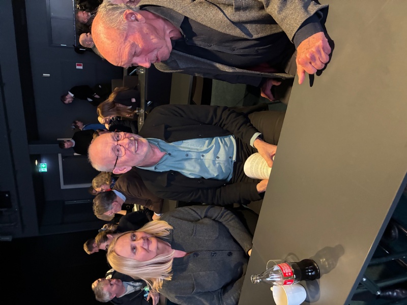 Elisabeth Tufte, Geir Viksund og Arvid Heiberg har mye å snakke om.